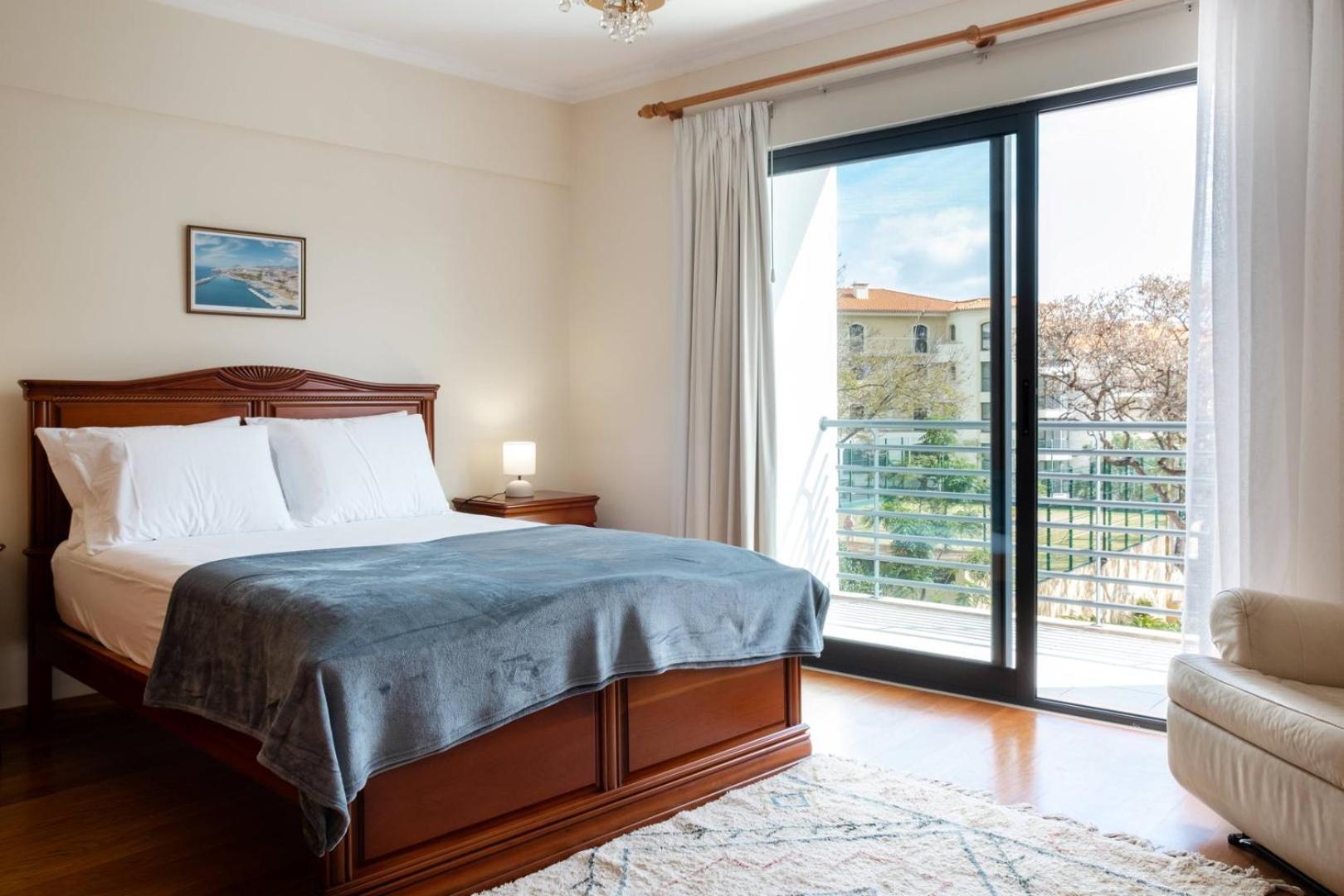 Appartement Guestready - Lido View Near The Beach à Funchal  Extérieur photo