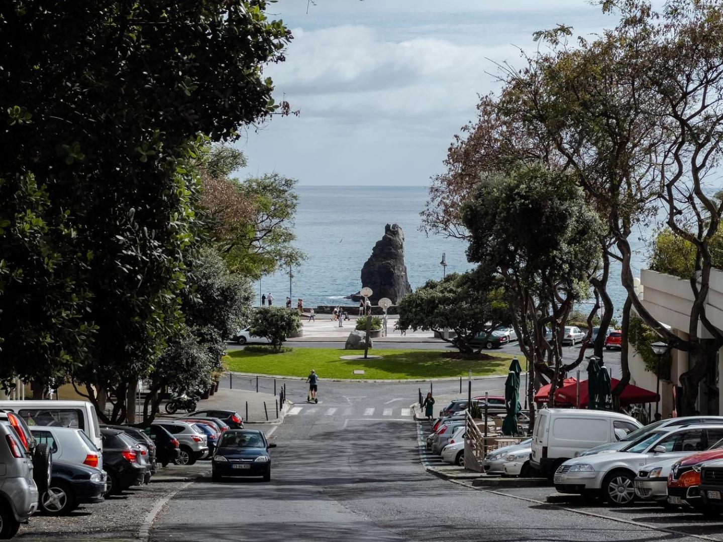 Appartement Guestready - Lido View Near The Beach à Funchal  Extérieur photo